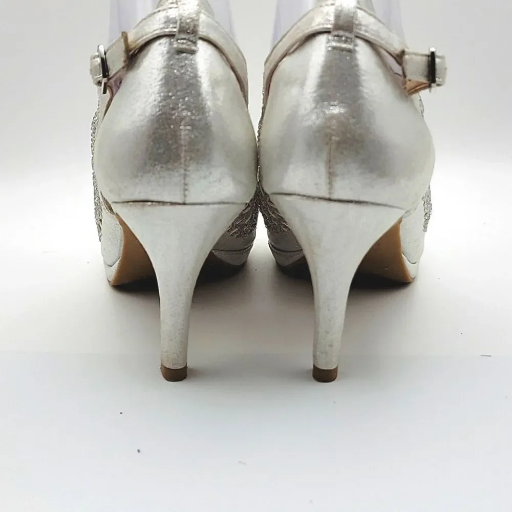 Like NEW Alex Marie Silver Metallic Heels with Rhinestones. SIZE‎ 9M. S905 - Picture 6 of 8